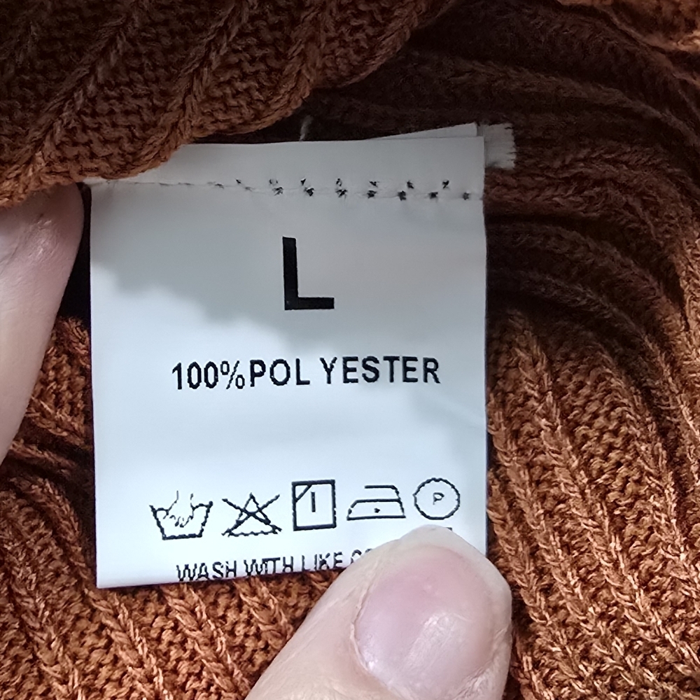 Rust Ribbed Knit Crop Top - Picture 3 of 3